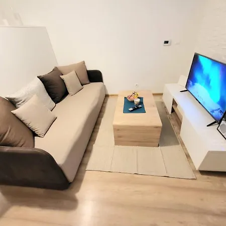 Apartment Velky 3 Bratislava