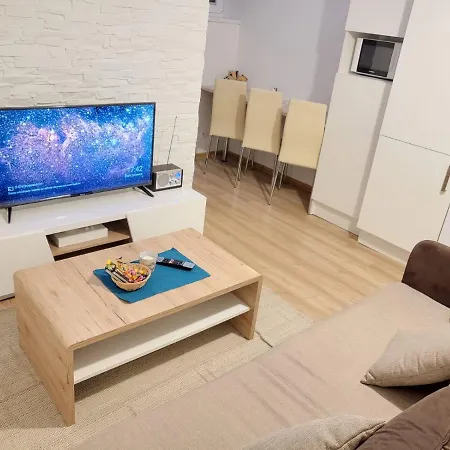 Velky 3 * Братислава