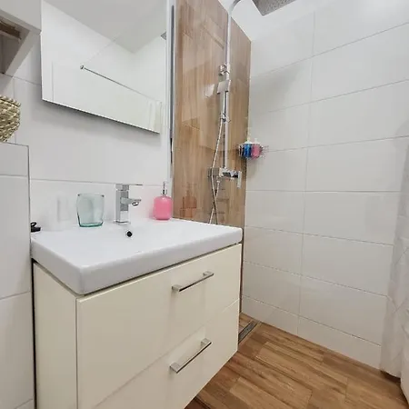 Velky 3 * Братислава