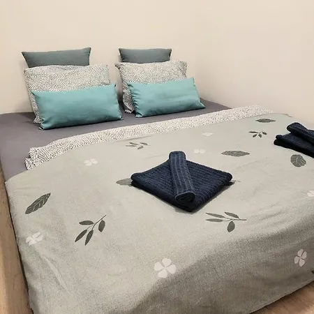 Апартаменти Velky 3 *