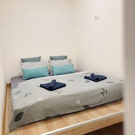 Velky 3 Apartment *